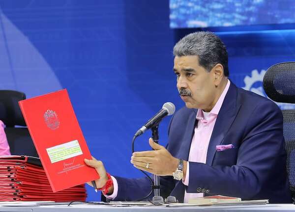 Rusia confirma la visita de Maduro a Moscú para las celebraciones del 9 de Mayo - Mundo - ABC Color