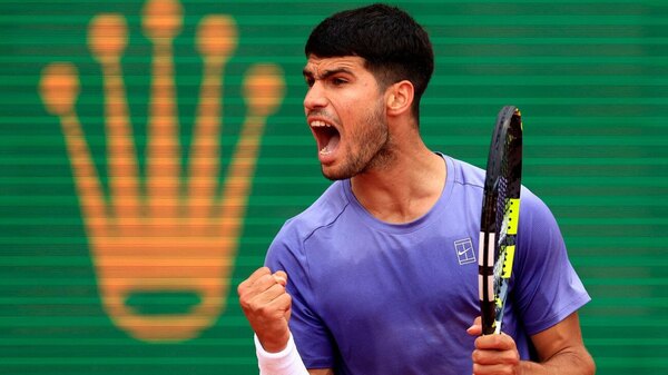 Versus / Alcaraz derrota a Davidovich y llega a su primera final de Montecarlo