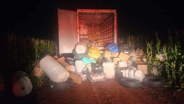 Gavilla reduce una patrullera y asalta a transportadora en Santa Fe del Paraná