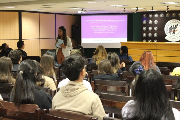 Prosigue sensibilización sobre violencia contra la mujer en universidades - .::Agencia IP::.