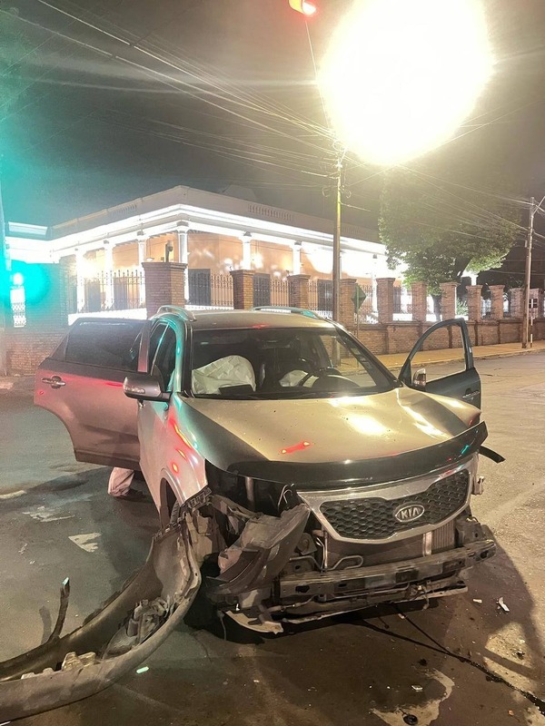 Vehículo incautado tras accidente y alcotest positivo en Mariscal López - 1000 Noticias
