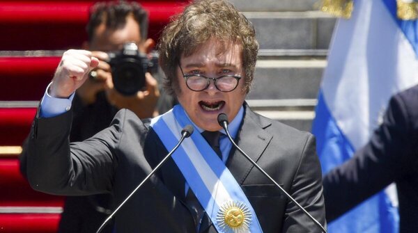 Lunes entrará en vigencia el fin del cepo en Argentina. Milei lo anunció dentro del marco del acuerdo con el FMI