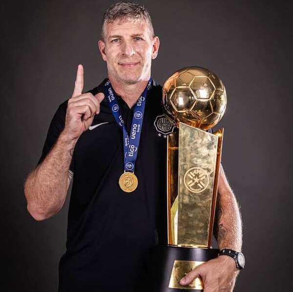 La #47 con Olimpia, inolvidable para Palermo - Olimpia - ABC Color