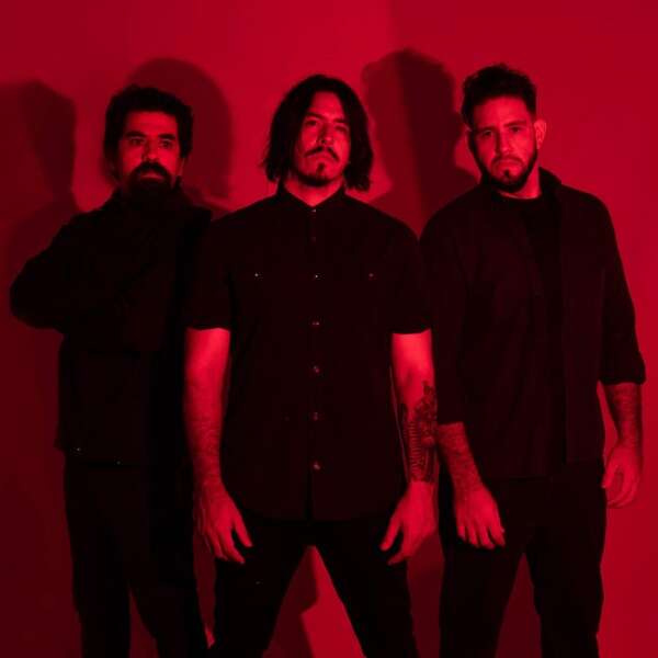 Kuazar inicia gira llevando el thrash metal paraguayo a Europa - Música - ABC Color