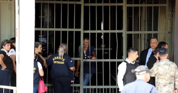 La Nación / Horarios de visitas para los días santos