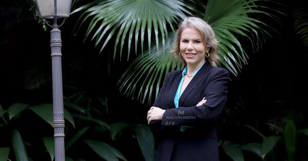 La Nación / Liz Cramer: “El mercado bancario paraguayo está en constante evolución”