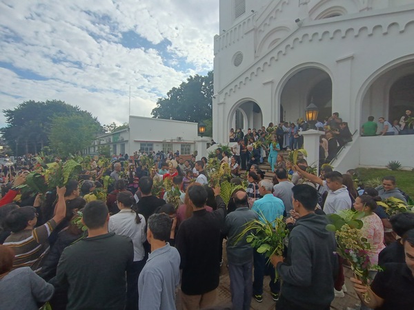 Encarnación vive con fervor el Domingo de Ramos