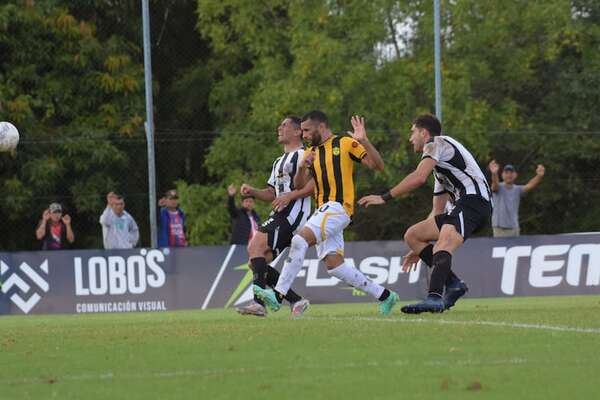 Santaní y Guaraní de Fram, sin poder despegar - Fútbol de Intermedia - ABC Color