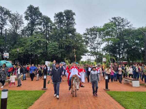 El Kurusu Rape terminó con la tradicional bendición de palmas en San Joaquín - Nacionales - ABC Color