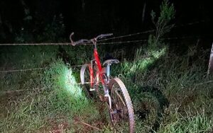 Buscan a un joven de 16 años que al parecer se lanzó a un arroyo