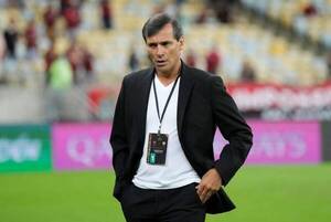 El kurépa Fabián Bustos será el nuevo DT de Olimpia