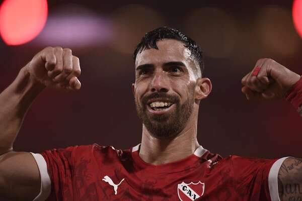 Doblete de Gabriel Ávalos y agónico empate de River - Fútbol Internacional - ABC Color
