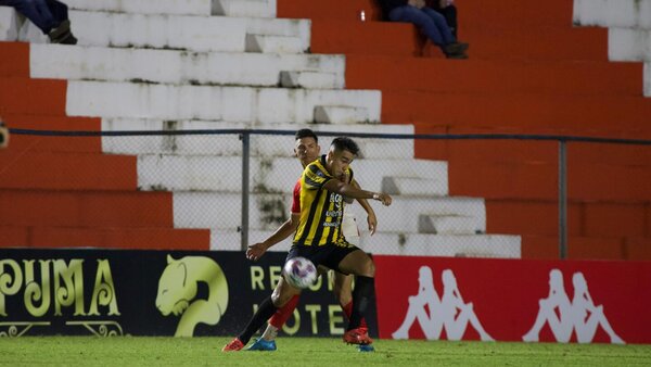 Guaraní empata para alegría de Libertad