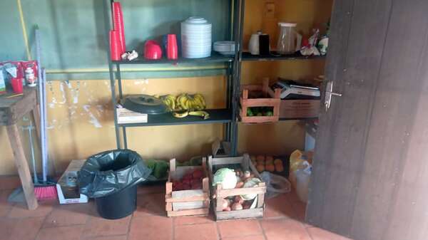 Hambre Cero: Contraloría revela que ni cucharones se previeron para servir el almuerzo escolar - Nacionales - ABC Color