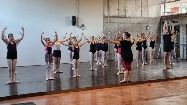 Talleres de danza gratuitos promueven acceso a la cultura