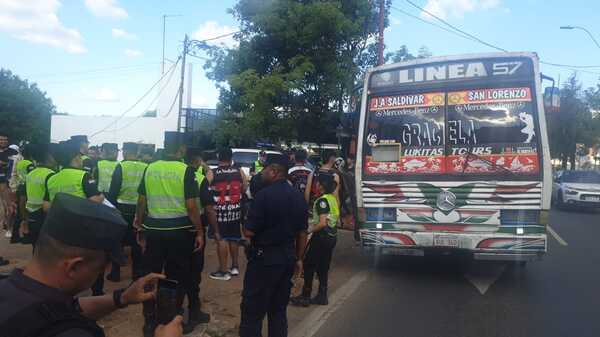 Olimpia vs Ameliano: controles dejaron 45 demorados - 1000 Noticias