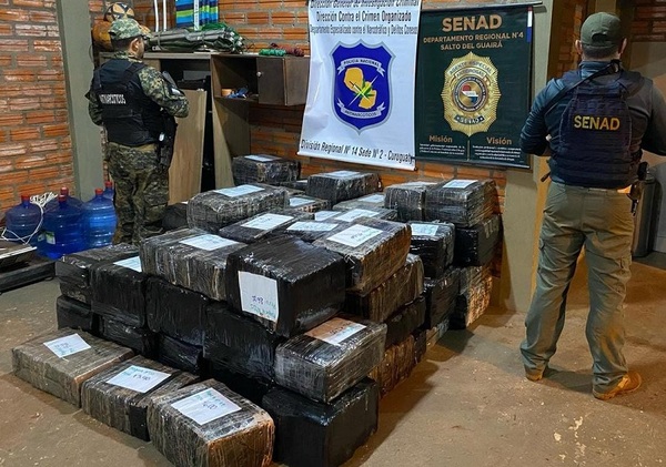 Incautan 1,4 Toneladas de Marihuana y una Camioneta narco