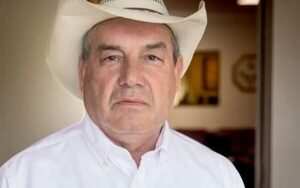 Familia de Lalo Gomes planteará juicio político a fiscal general del Estado - 1000 Noticias