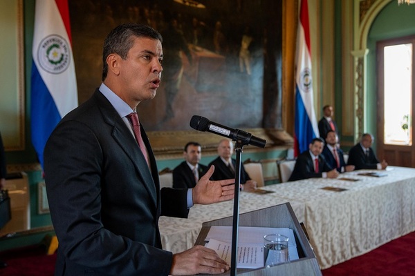 Peña felicita a Noboa por su triunfo electoral en Ecuador