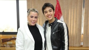 Aye Alfonso dijo que perdió su tiempo y que los senadores no le apoyaron