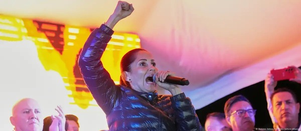 Luisa González desconoce resultado oficial y pide recuento - ADN Digital