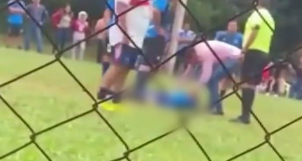 Joven de 20 años falleció mientras jugaba un partido de fútbol en Zanja Pytá - Noticiero Paraguay