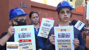 Alumnos de colegio no cuentan con profesores esenciales desde el inicio de clase