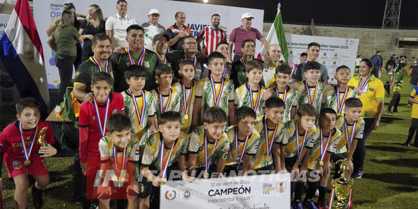 CAMBYRETÁ SE CONSAGRÓ CAMPEÓN ABSOLUTO DEL TORNEO INTERDISTRITAL ITAPÚA 2025