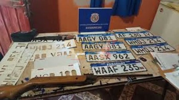 Desbaratan taller clandestino de falsificación de chapas en Encarnación - ADN Digital