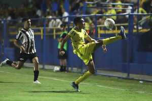 Recoleta sorprende y frena al puntero con un empate - 1000 Noticias