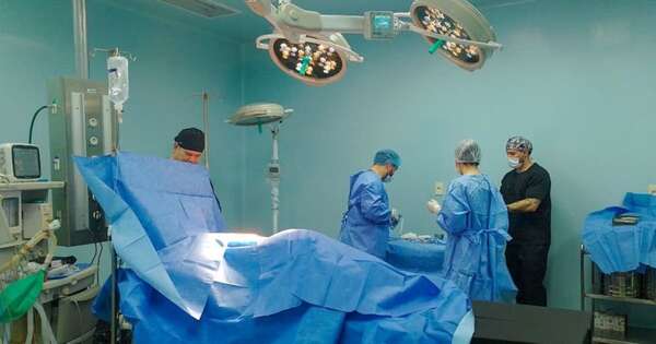 La Nación / Con cuatro cirugías en el Hospital IPS de CDE inician trabajo conjunto con el MSP