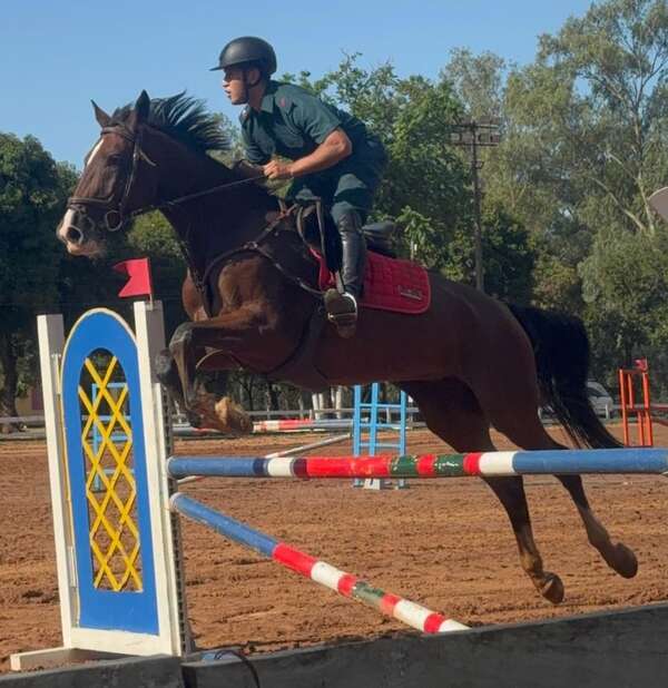 Hipismo: Saltos en el RC4 Acá Carayá - Polideportivo - ABC Color