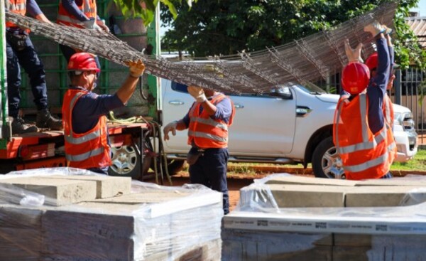 Arranca refacción de plazas en CDE, con financiamiento de Itaipu