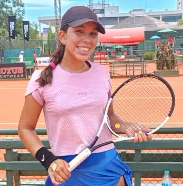 Valeria Santander triunfa de entrada en dobles en el Pascuas Bowl