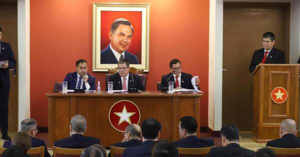 La Nación / ANR aprueba una masiva incorporación de afiliados