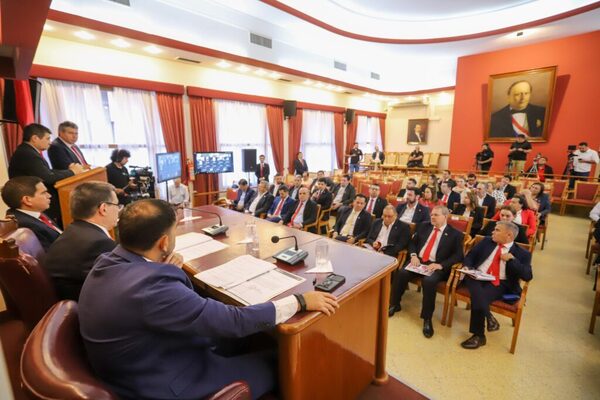 ANR: Aprobaron casi 36.000 nuevas afiliaciones y 460 reincorporaciones - ADN Digital