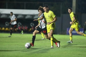 Libertad rescata un empate ante Recoleta y salva su invicto - Unicanal