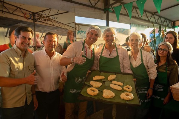 Arrancó feria agrícola en la Costanera: Peña y la primera dama se sumaron al “Chipa Apo” - ADN Digital