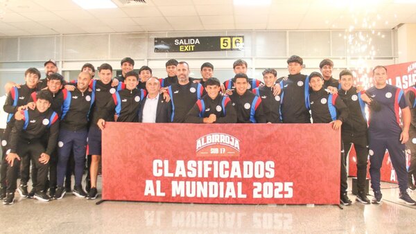 Gran recibimiento para la Albirroja Sub 17