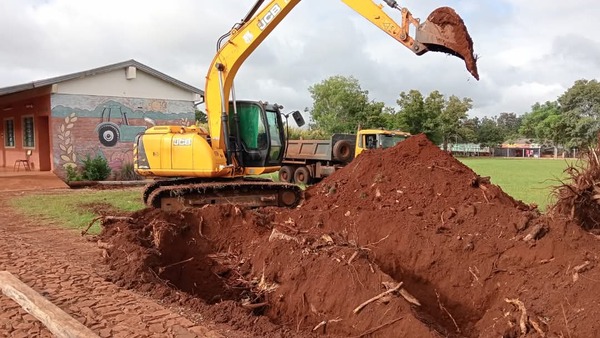 *Comienzan las obras para nuevas aulas en el Colegio Nacional Federico Chávez