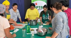Mujeres rurales reciben capacitación para fortalecer emprendimientos