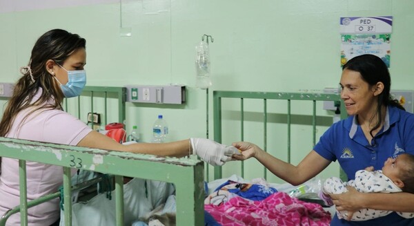 Tradicional chipa de Semana Santa llega a internados de Pediatría del Hospital de Clínicas - .::Agencia IP::.