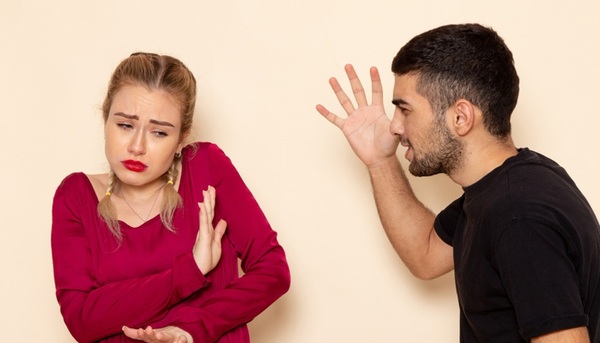 Impulsan apoyo para mujeres víctimas de violencia - SNT