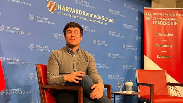 Esteño representa al Paraguay en evento internacional en Harvard