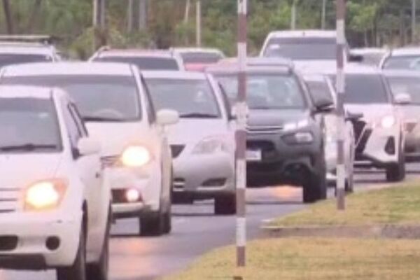 Peña promulga ley que unifica el costo de patentes vehiculares - SNT