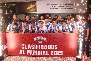 Versus / ¡Los Pynandi con la lista oficial para la Copa del Mundo de Fútbol Playa!