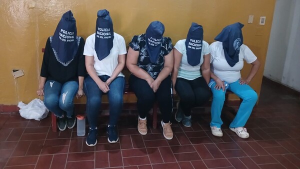 Detienen a 5 cocineras por robar productos del programa “Hambre Cero”
