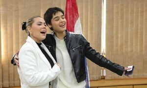 Ayelén dijo que se fue “al pedo” al Congreso y Lizarela le trozó: “Ella fue a pedir un nombramiento”