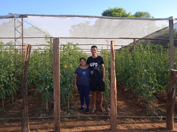Cada vez más jóvenes se vuelcan a la producción agrícola, resalta ministro del MAG - ADN Digital