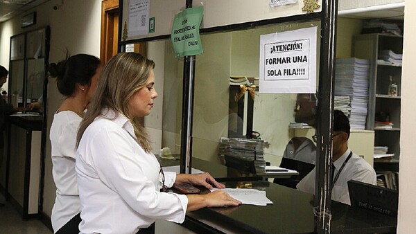 Ex senadora Kattya González urge su caso y Corte no se integra